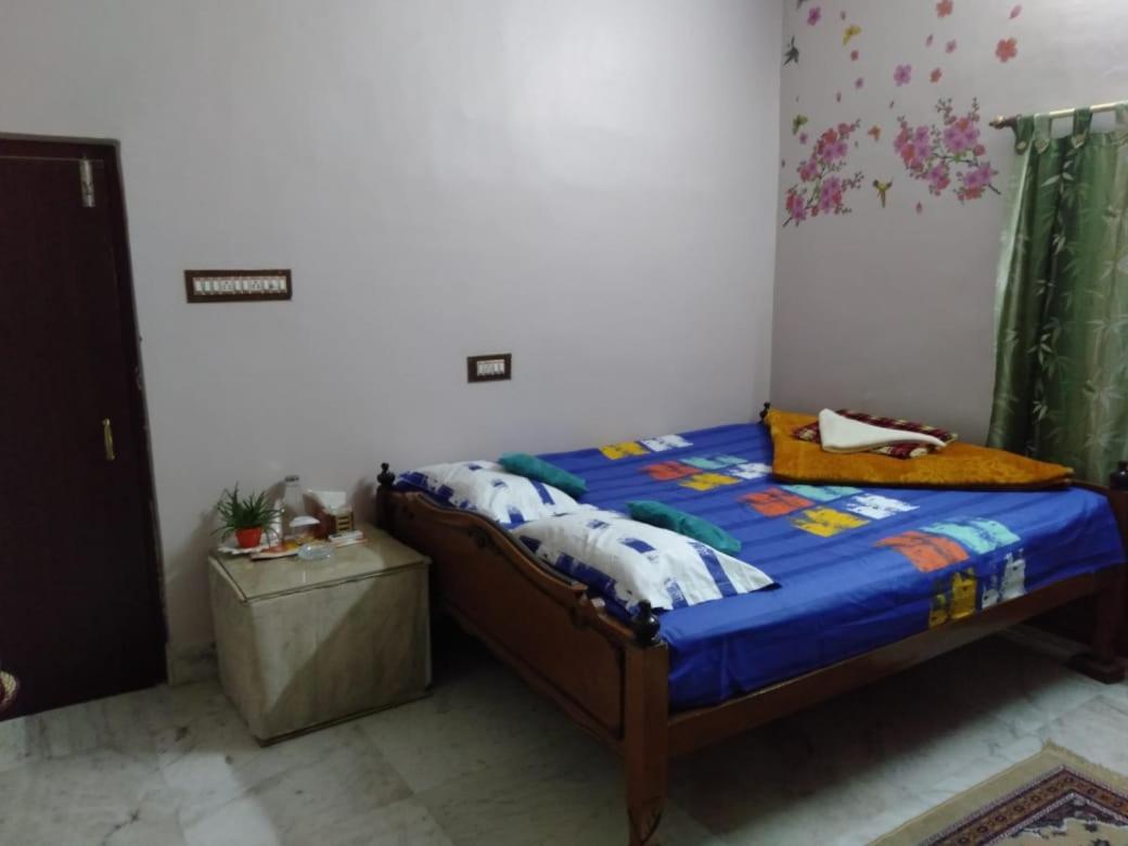The Lovely Room Калькутта Экстерьер фото