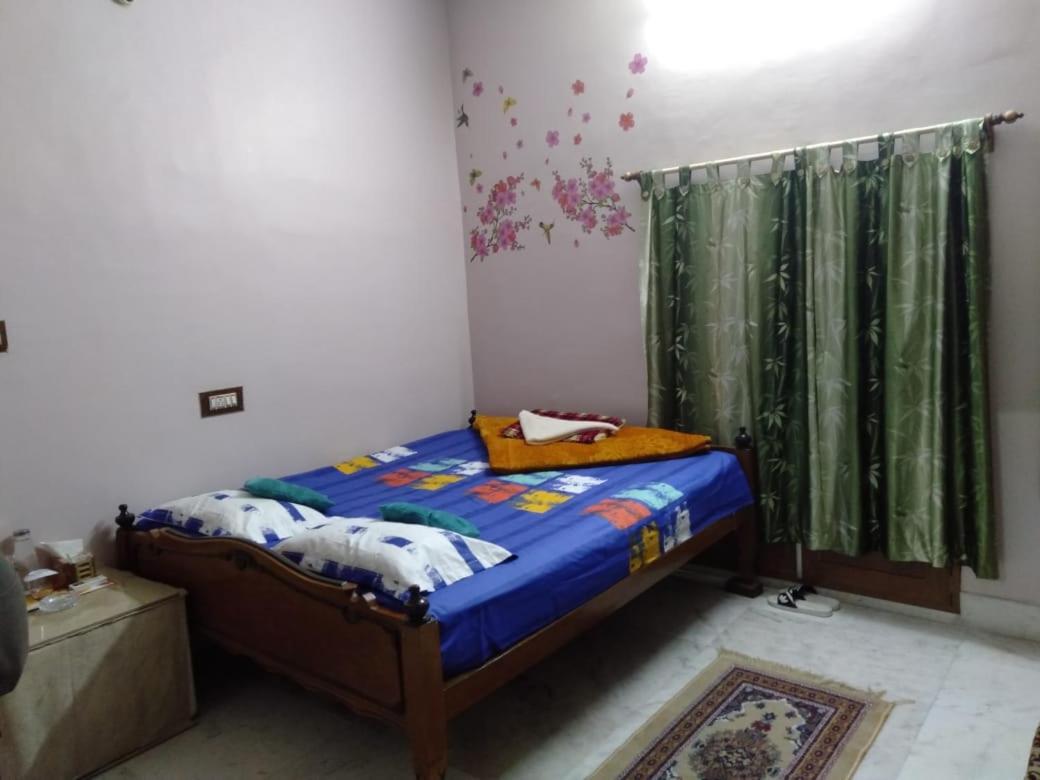 The Lovely Room Калькутта Экстерьер фото