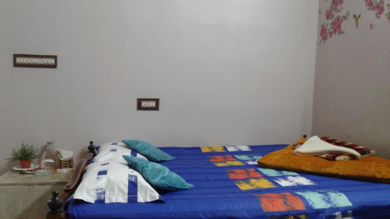 The Lovely Room Калькутта Экстерьер фото